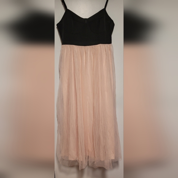 Cupshe Black & Blush Pink Tulle Midi Dress - Size Medium - NWT - Picture 2 of 2